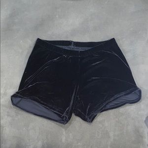 Velvet shorts